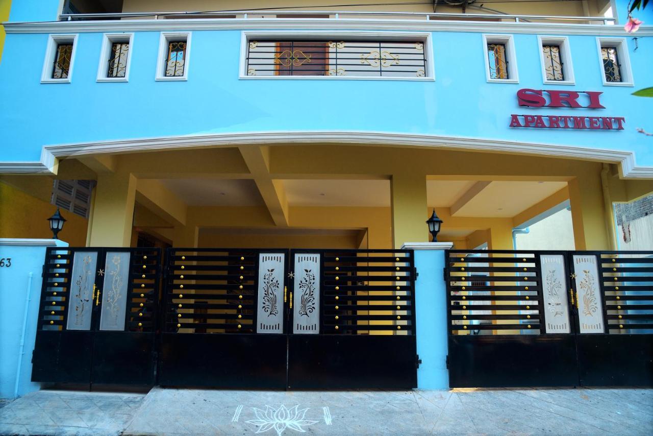 Sri Apartment 2Bhk For Familys Couples Parking A2 Ποντισερί Εξωτερικό φωτογραφία